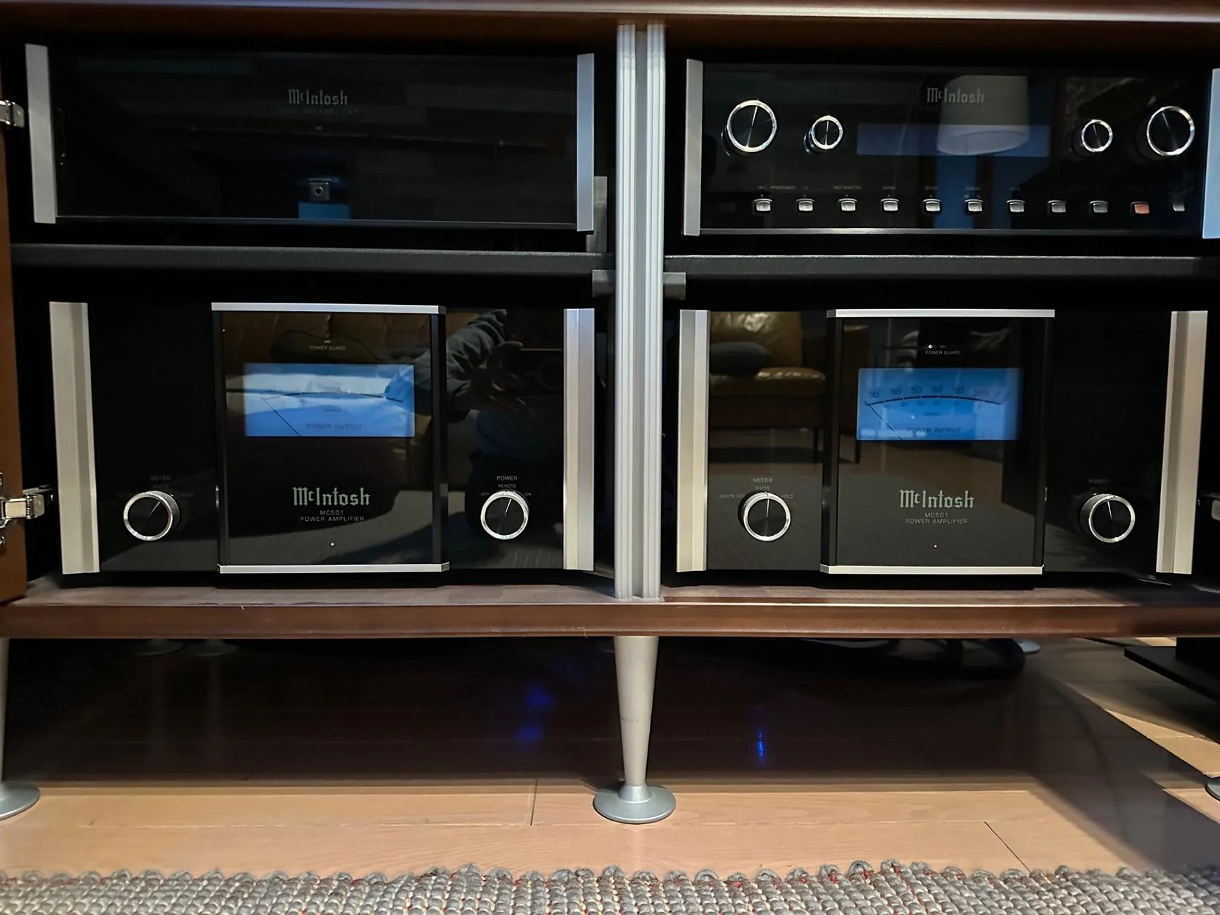 Rivian R1T R1S Gen2 Rivian Atmos audio music review by Digital Trends MacIntosh system