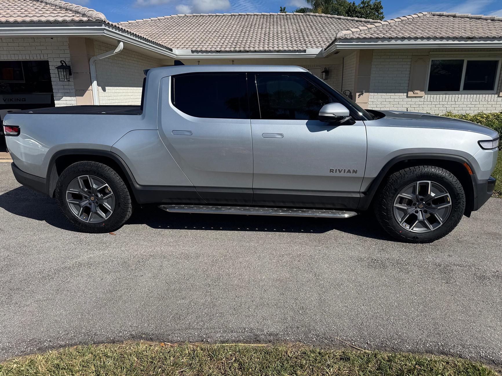 Rivian R1T R1S Goodyear Territory AT 275/60/20 Factory AT tires + saving $ IMG_1377