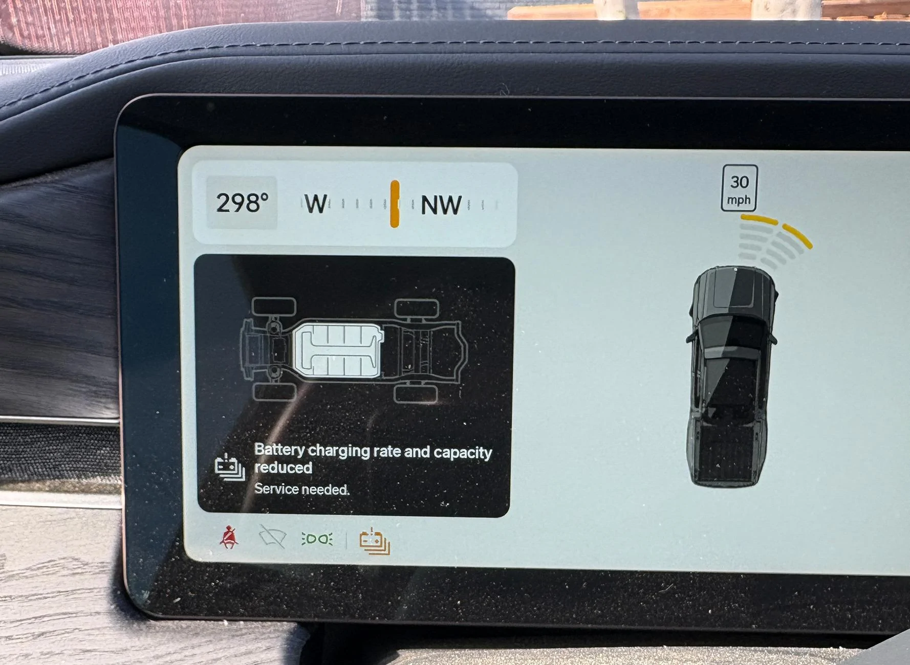 Rivian R1T R1S Has anyone seen this Error message? "Battery Charging Rate and Capacity Reduced. Needs service" 2063C2B1-6F78-43B4-98F3-F2A506806FC4_1_201_a