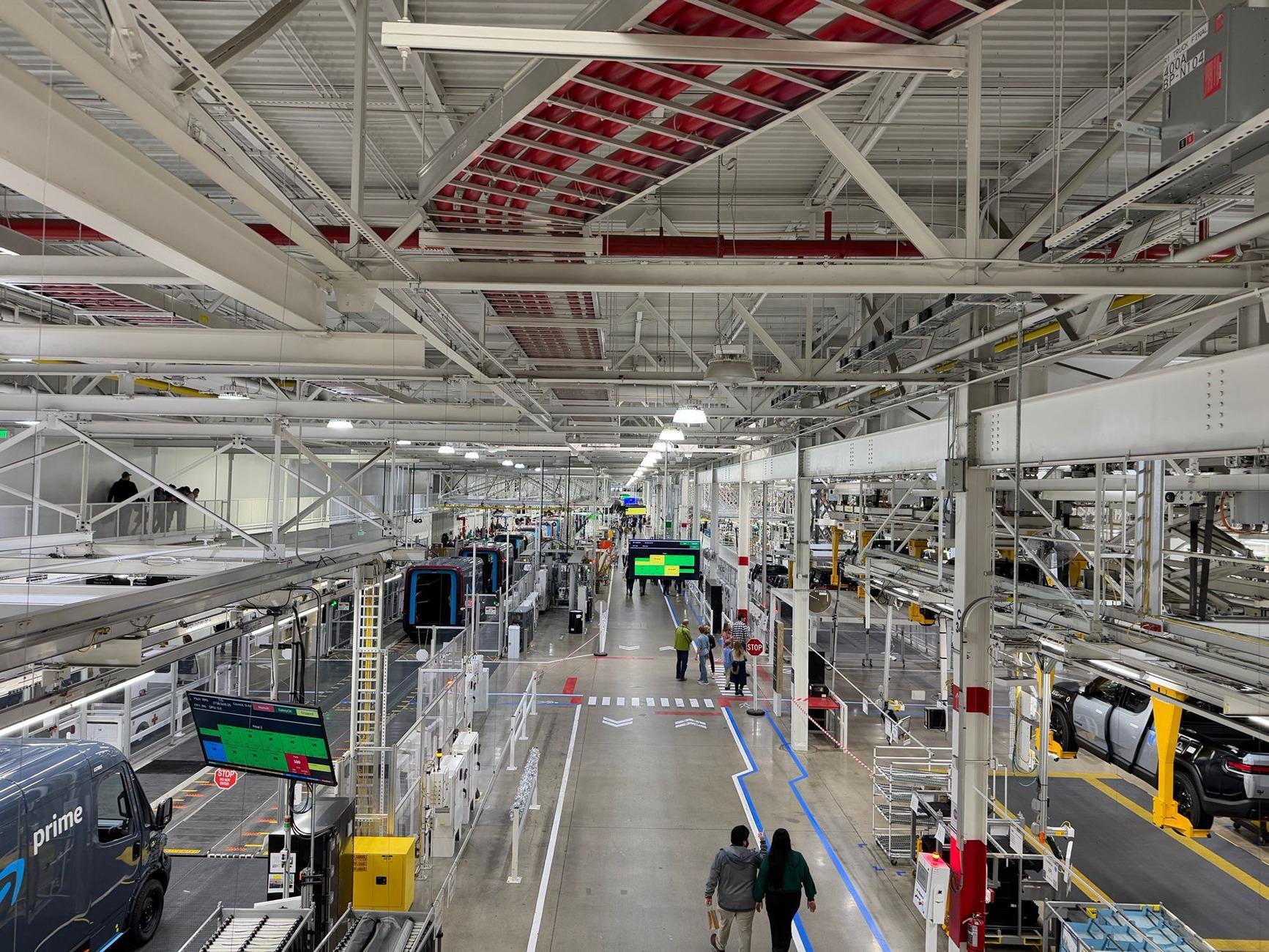 Rivian R1T R1S Factory tour look: Ascend RDU, Gen 2 parts, battery packs, EDV & more -- AMA GeZgwlXWQAA6ZJ