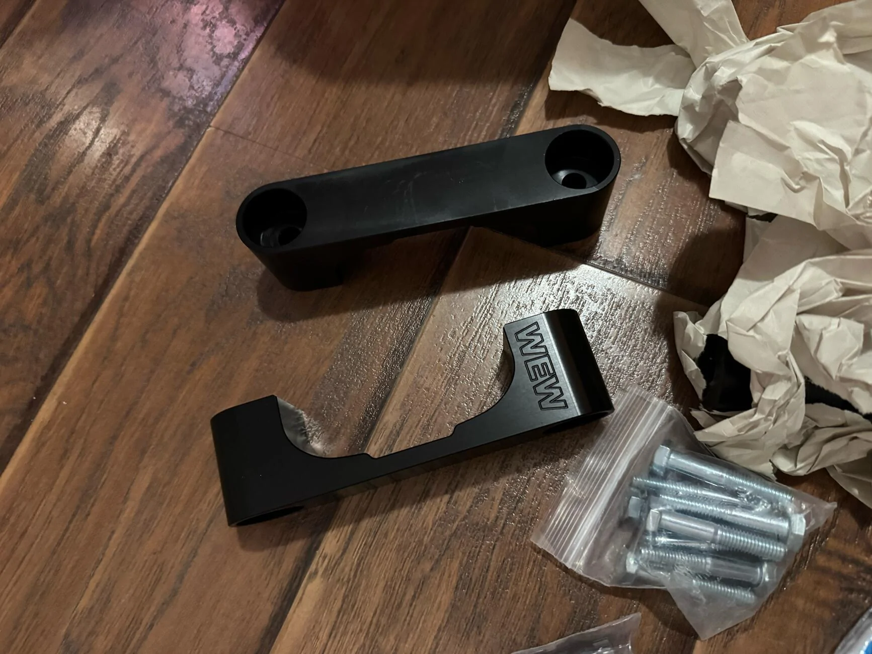 Rivian R1T R1S Wheel Every Weekend RTT mounts tempImagexHIEbV