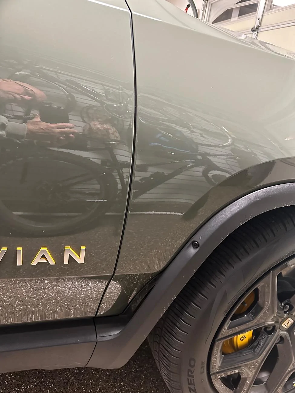 Rivian R1T R1S Panels rubbing, paint gone IMG_9511