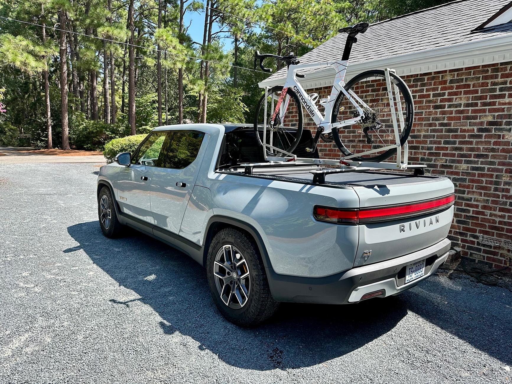 Rivian R1T R1S WTB R1T QUAD ASAP! IMG_3745
