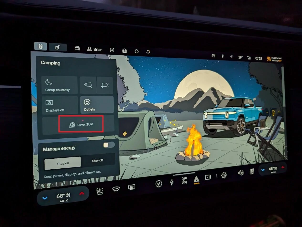 Update this week! Christmas treat, Youtube, Google Cast, Sirius XM,  Pandora, Enhanced Lane Change, Scheduled Drive, Gen 2 KeyFob enhancement &  fixes! | Page 7 | Rivian Forum - R1T R1S R2