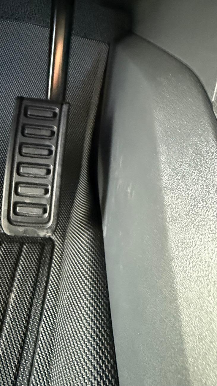 Rivian R1T R1S Floor Mats for 2025 Rivian R1S IMG_7004