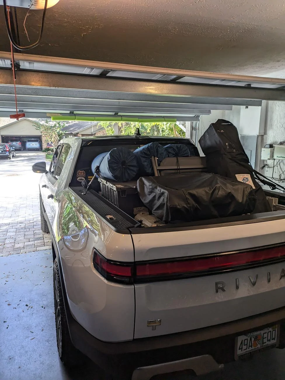 Rivian R1T R1S R1T Appreciation Post While Stuck with Rental Car(s) PXL_20241101_193012930.MP