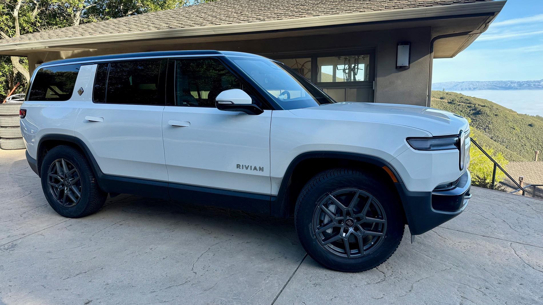 Rivian R1T R1S Winter wheelset - 33" or 34" Advice 2025 Winter Wheels