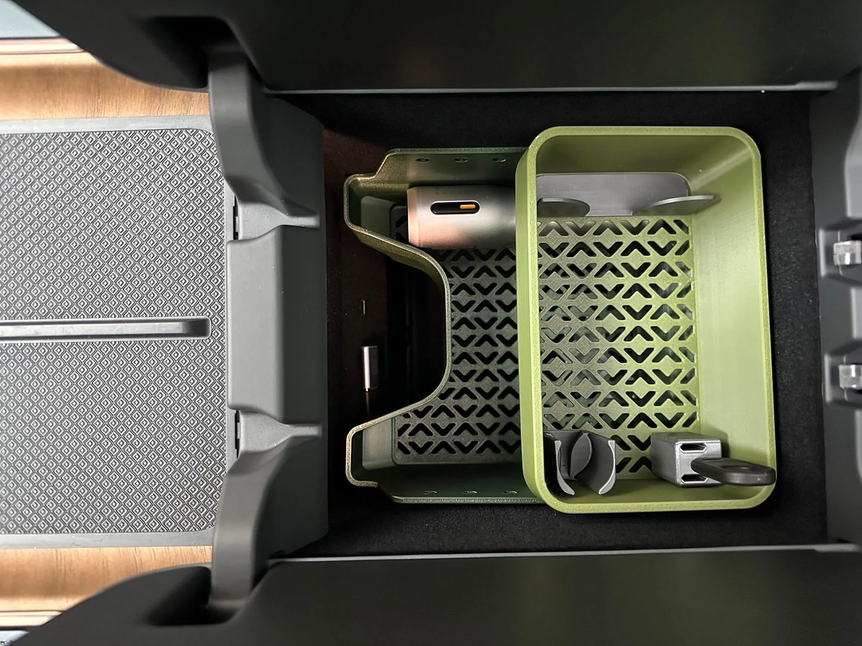 Rivian R1T R1S Customizable Console Organizer (3D Print) IMG_4541