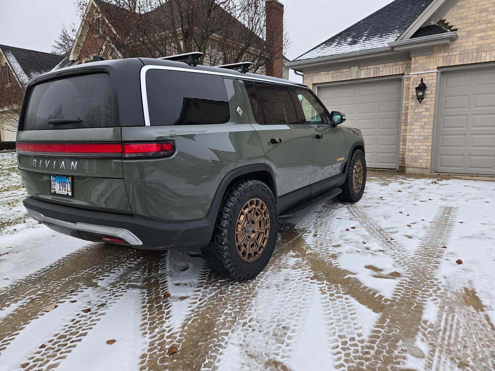Rivian R1T R1S Black Rhino Voltaic Wheels with Mickey Thompson Baja Boss AT Tires on R1S 20241223_121254