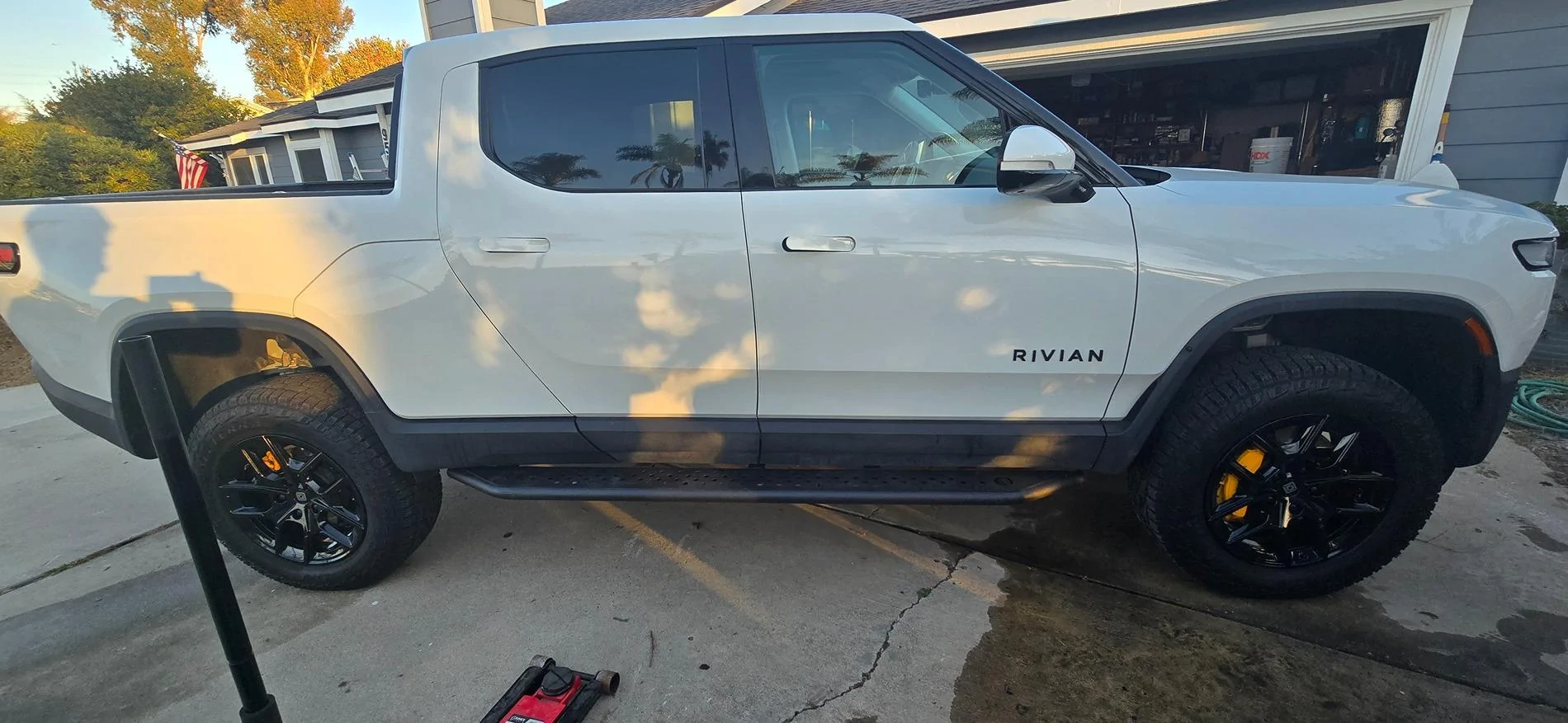 Rivian R1T R1S Found 20241216_161031