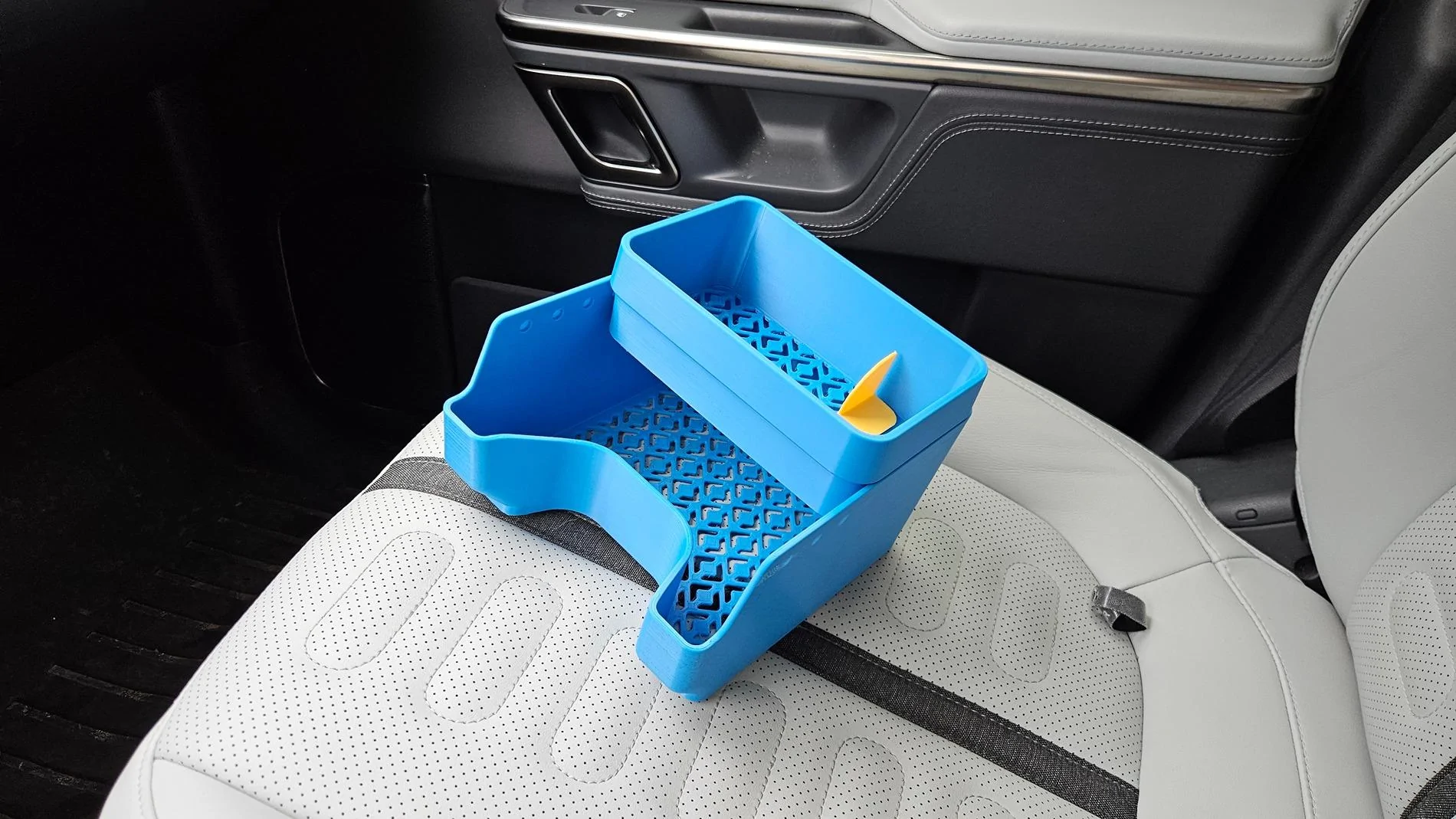 Rivian R1T R1S Customizable Console Organizer (3D Print) 1000024071
