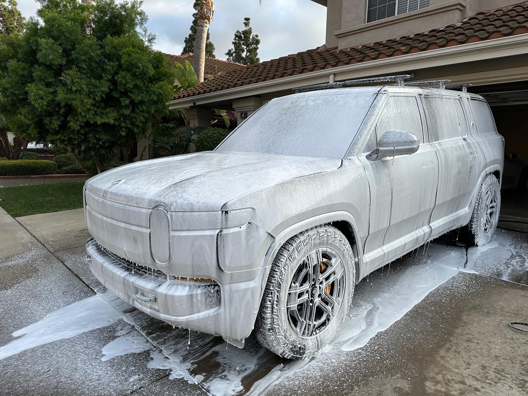 Rivian R1T R1S My first time off-roading with the R1S - photos & videos IMG_7714