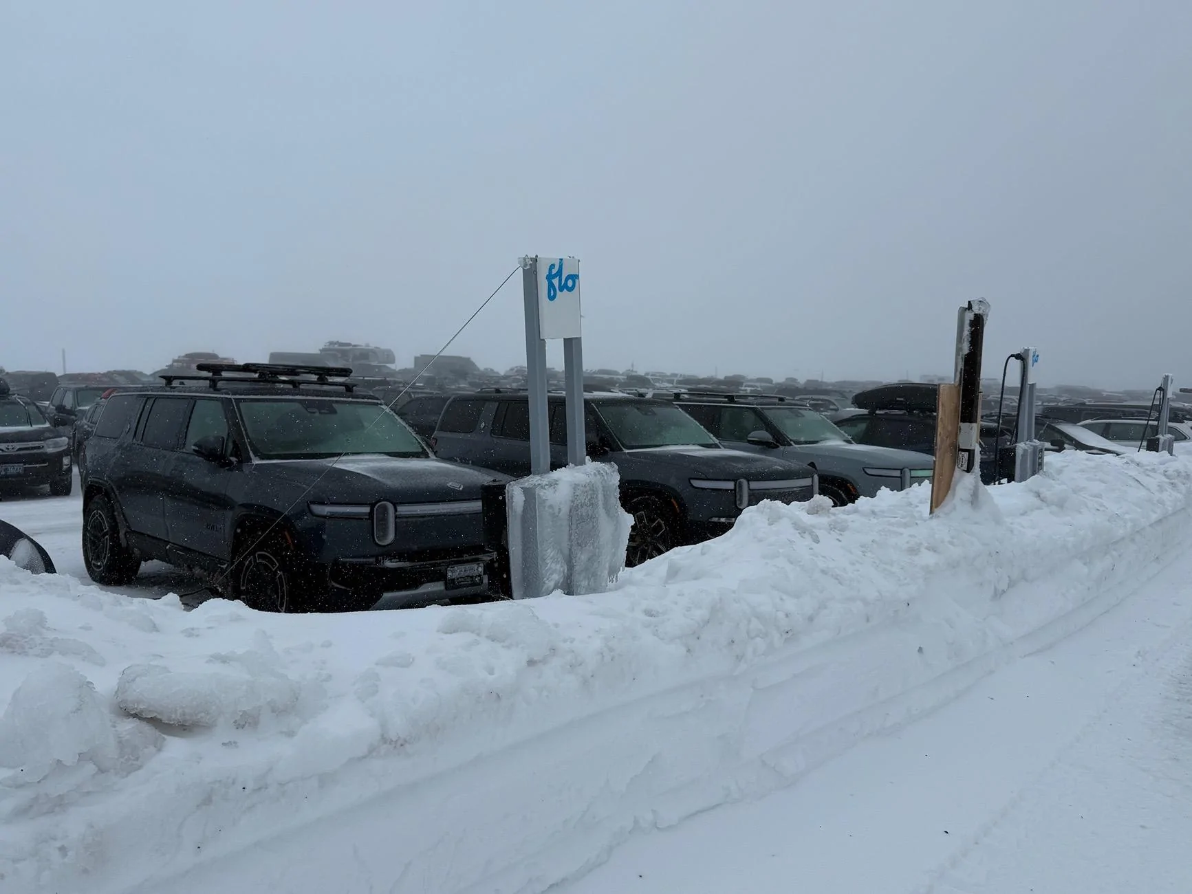 Rivian R1T R1S Meadows/Timberline Flo Chargers IMG_7434