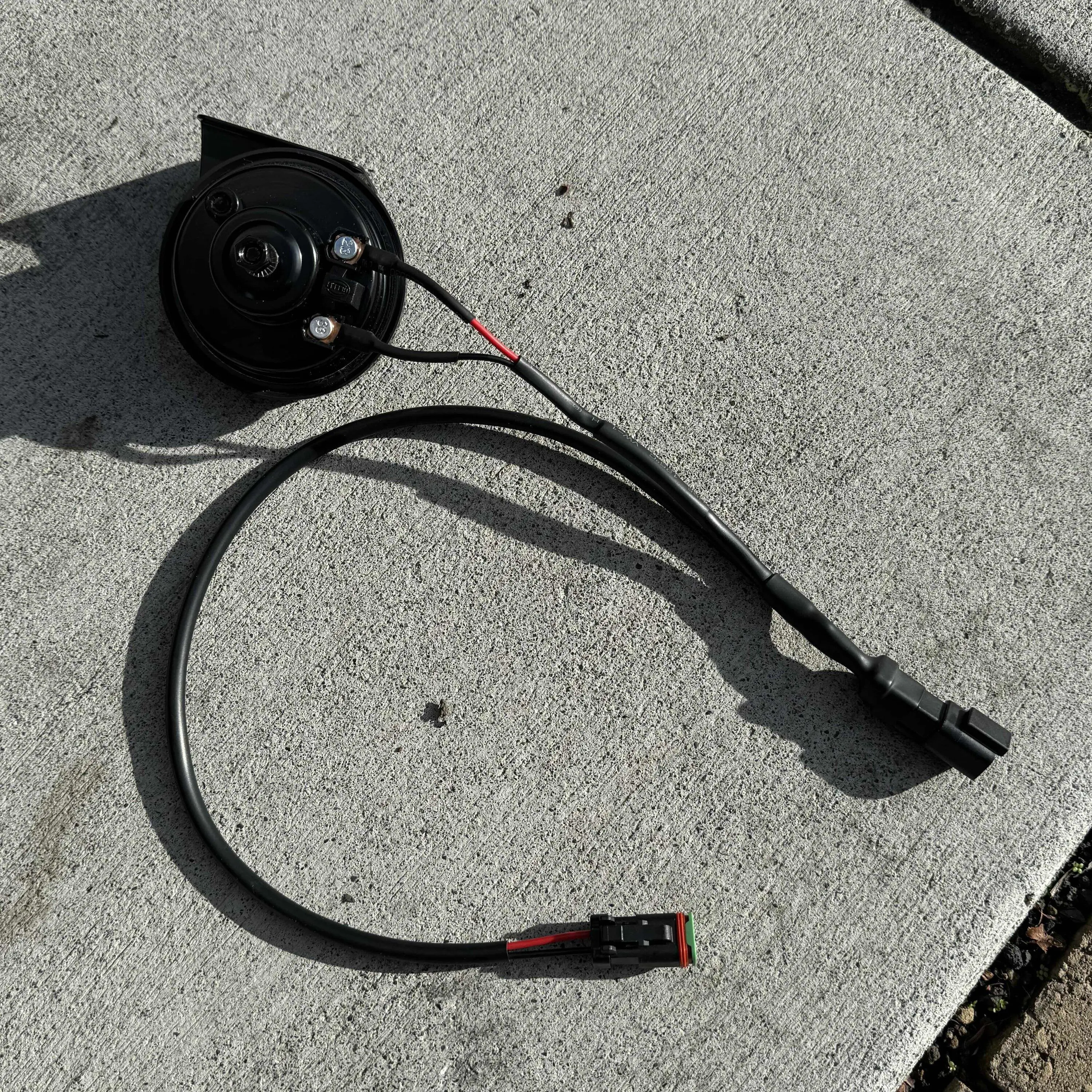Rivian R1T R1S Rivian 500hz Horn Upgrade -- Installed Pics & Video Sound Clip img_0620_low-jpg