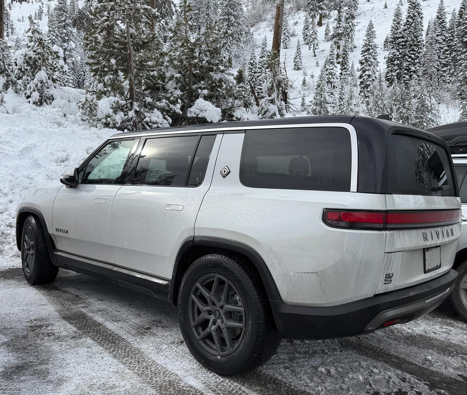 Rivian R1T R1S New Gen2 Impressions (by Previous Gen1 Owner) 2024-12-25 12.25.02