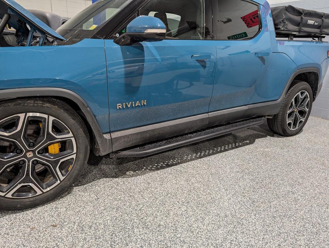 Rivian R1T R1S 2023 R1T - Sagging front end? 1735929696336-ab
