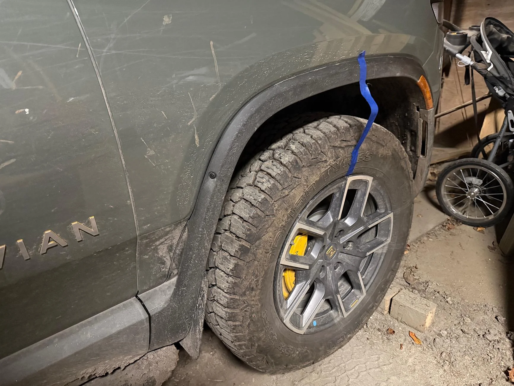 Rivian R1T R1S 2023 R1T - Sagging front end? IMG_0854