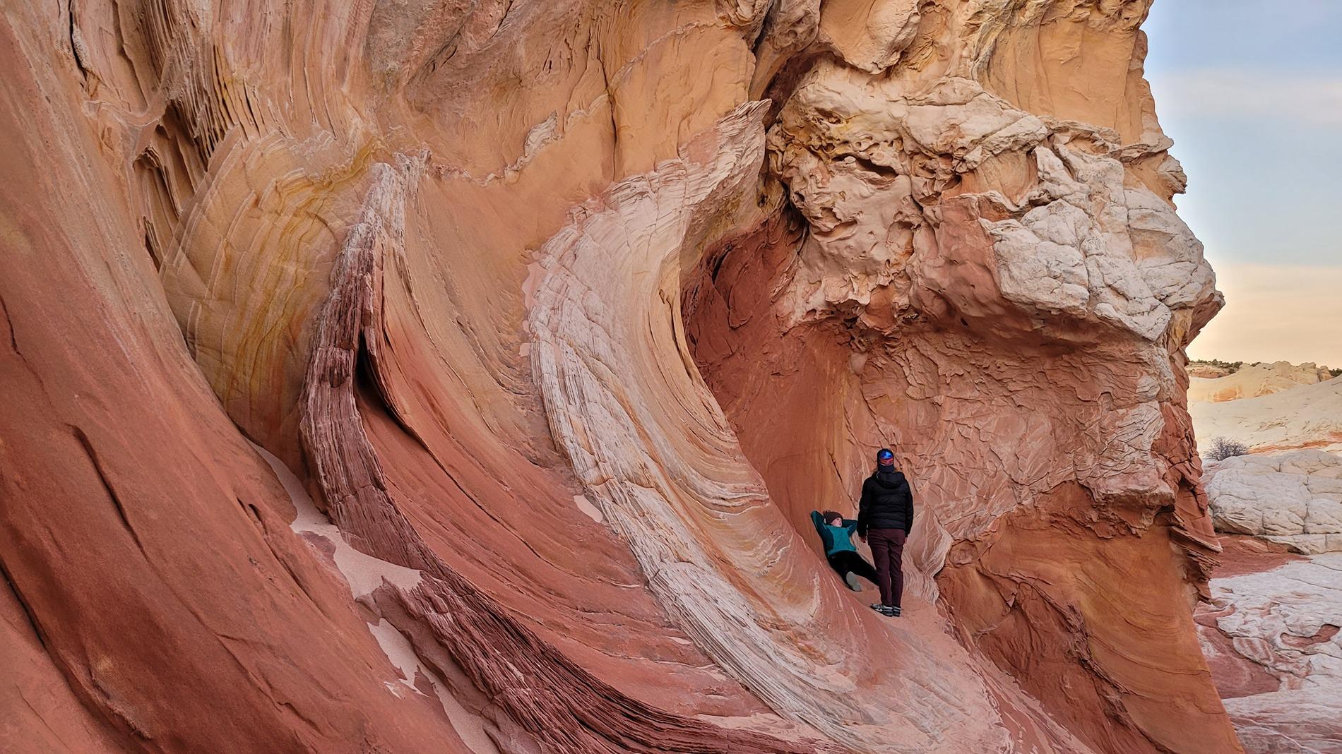 Rivian R1T R1S Exploring southern Utah slot canyons over New Years 20250102_172201