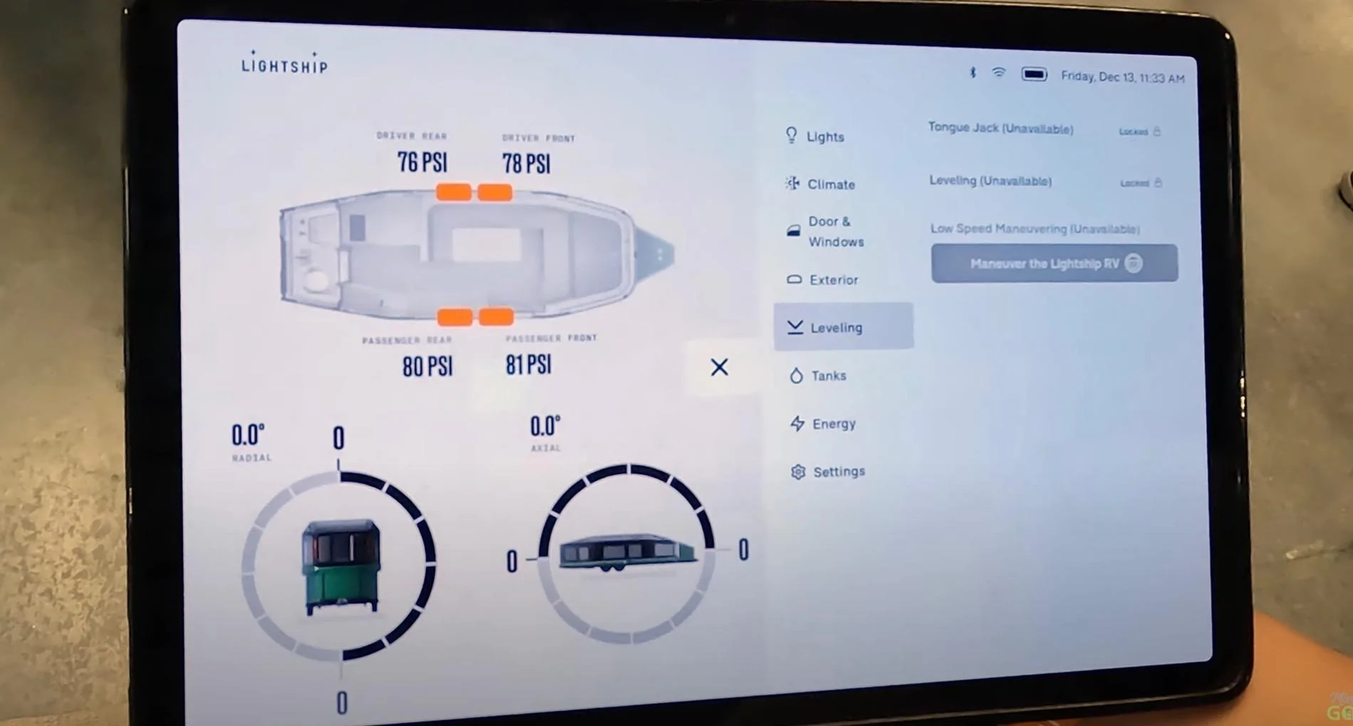 Rivian R1T R1S Lightship video review Atlas Leveling 1
