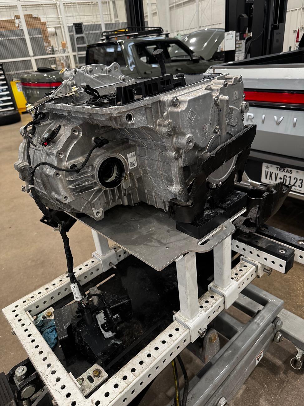 Rivian R1T R1S Bizarre simultaneous issues IMG_2498