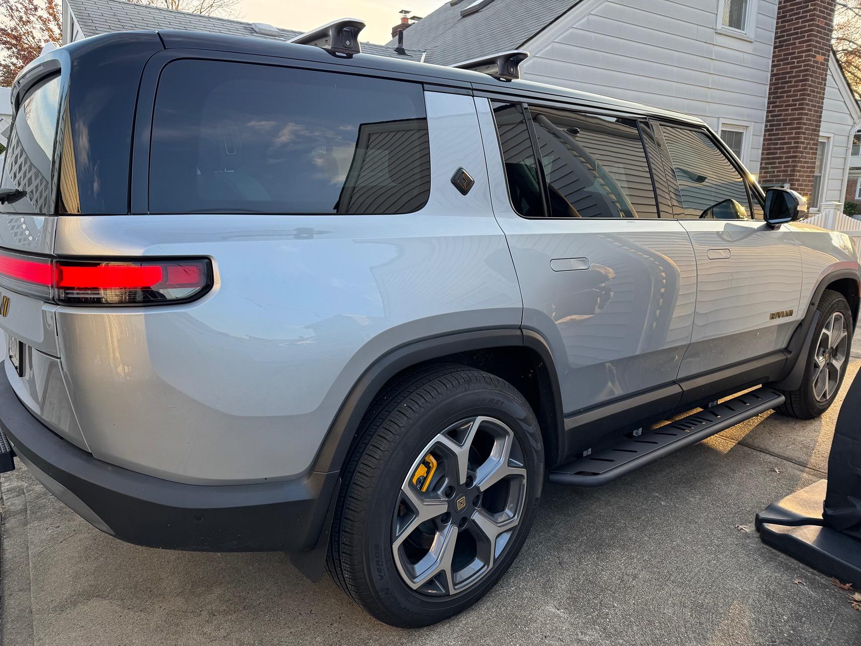 Rivian R1T R1S 25 R1S - Mud Flaps - Defender style bendable rubber options? IMG_2834
