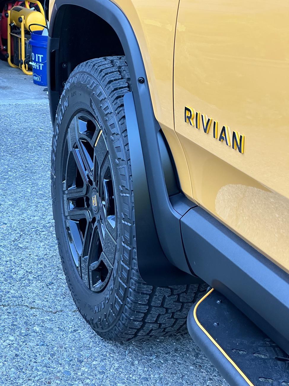 Rivian R1T R1S 25 R1S - Mud Flaps - Defender style bendable rubber options? IMG_0050