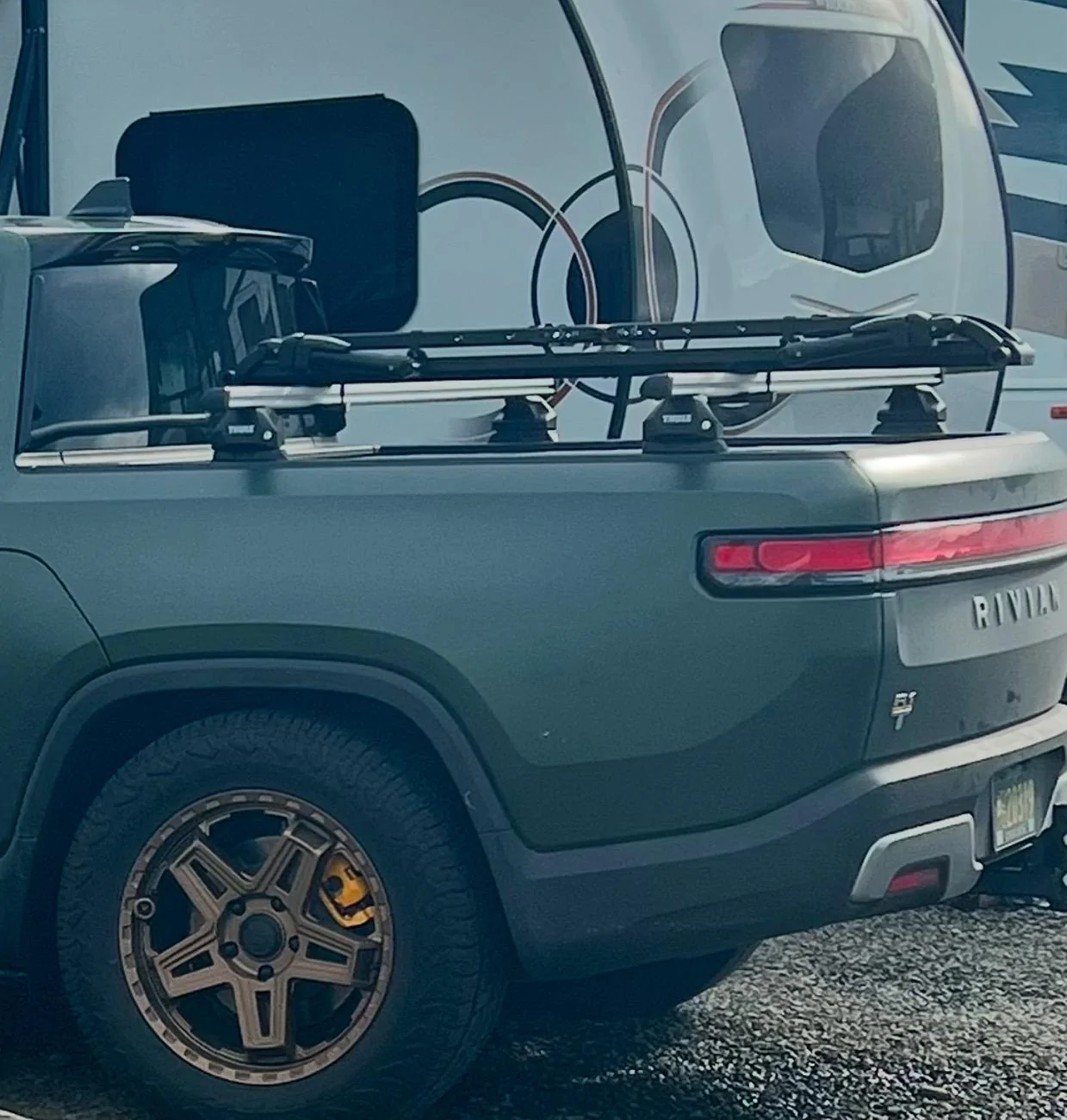 Rivian R1T R1S Any Non-OEM crossbar  suggestions ? IMG_4635