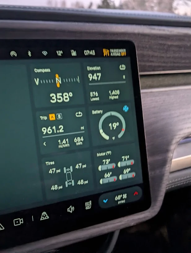 Rivian R1T R1S Battery temp of 15°F now appears to be where Rivian stops aggressively heating the battery 1736948925998-v8