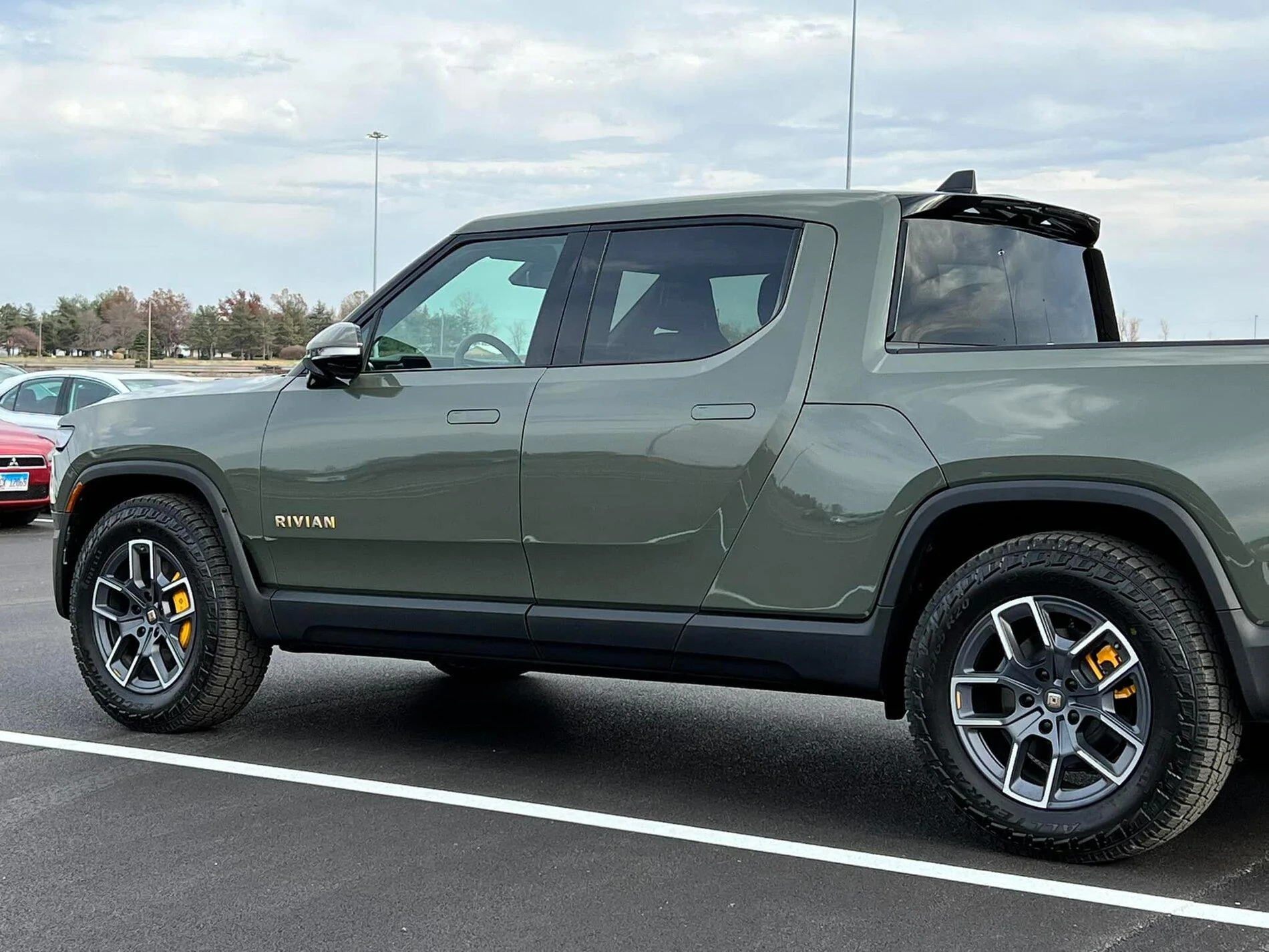 Rivian R1T R1S LAUNCH GREEN R1T Photos 260617580_10165958540730313_3876773898873765301_n
