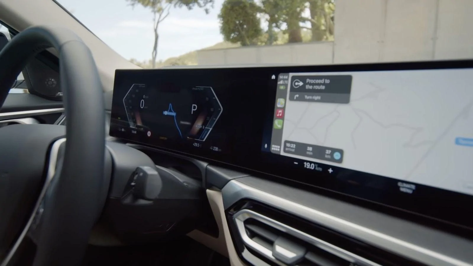 Rivian R1T R1S Apple CarPlay and Android for R1T / R1S? bmw-i4-carplay-second-display