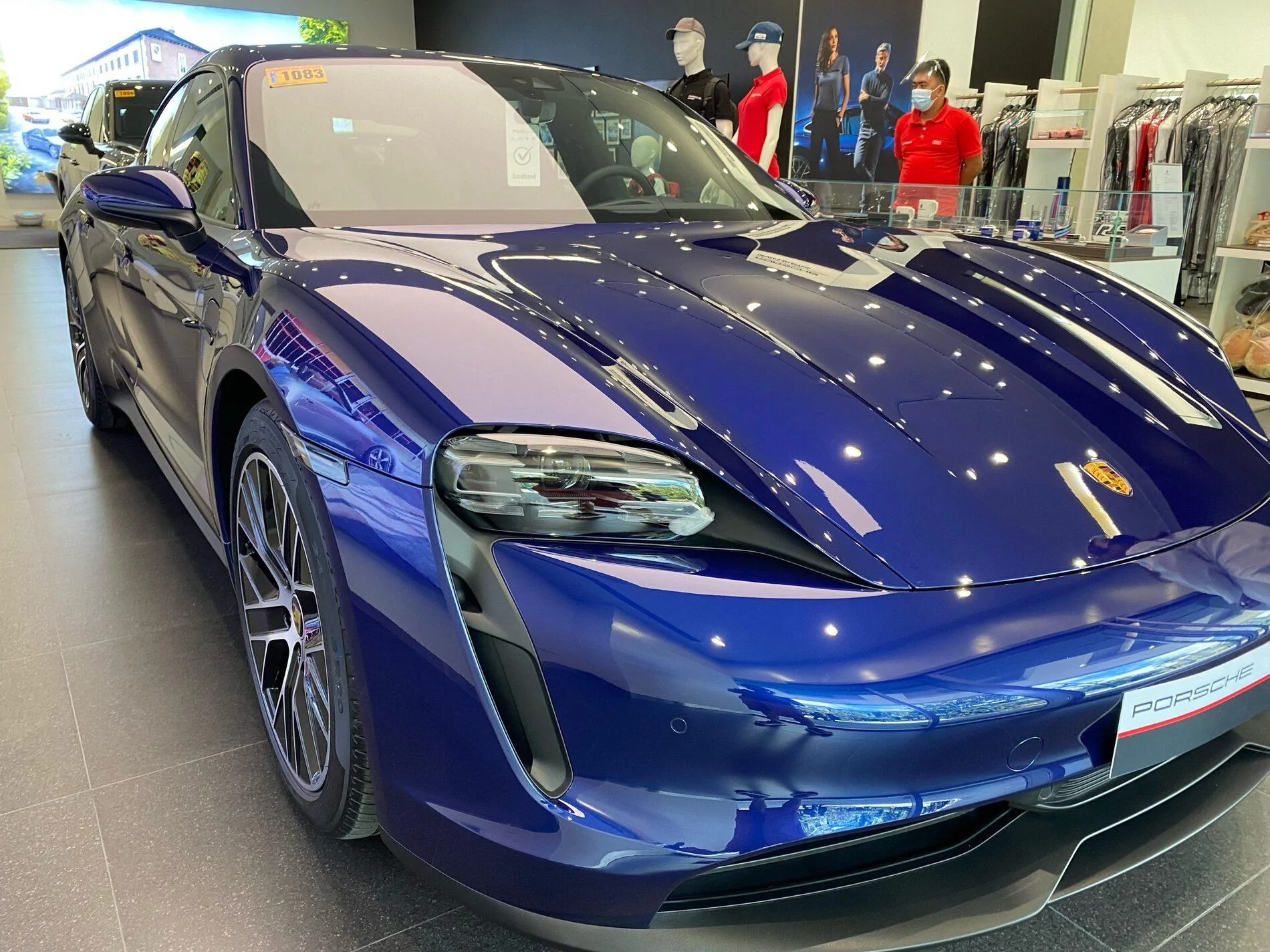 Rivian R1T R1S Porsche Whistleblower: “60% of all delivered Taycan have battery issues that caused replacements, damages and fires” Porsche-Taycan-PH-3-scaled