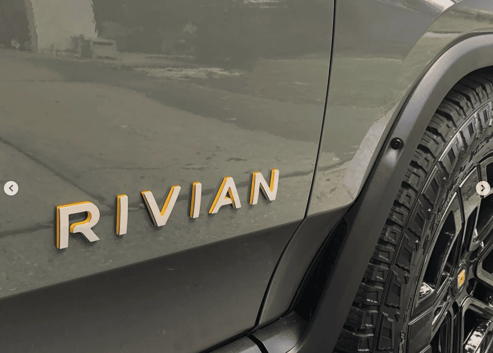 Rivian R1T R1S LAUNCH GREEN R1T Photos Screen Shot 2021-12-07 at 10.45.38 AM