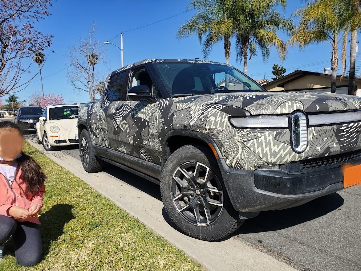 Rivian R1T R1S Just Ordered my Rivian R1S.  Hoping to have it by Christmas... Rivian Edit2