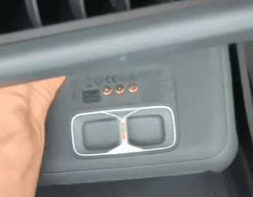 Rivian R1T R1S KTLA - "I see why there’s so much excitement around this startup" 1639056789395