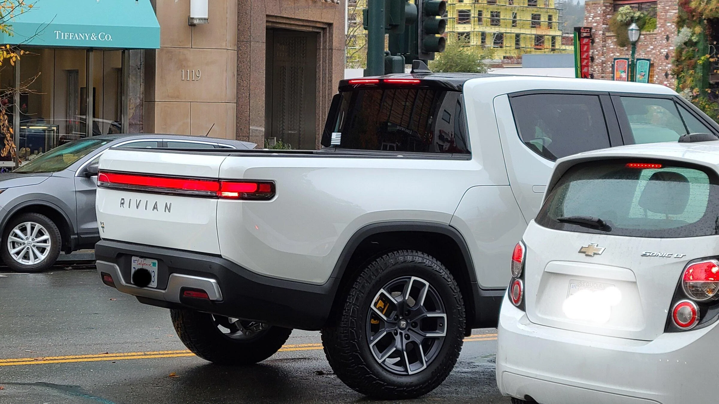 Rivian R1T R1S Spotted @ Breakfast at Tiffany's? 20211212_134327