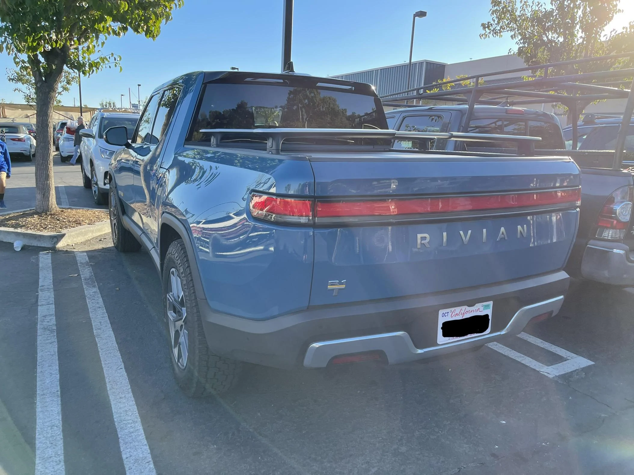 Rivian R1T R1S Real Rivian Photos & Videos D36F3CBF-B65B-4FAC-B3D5-13895B2260B0