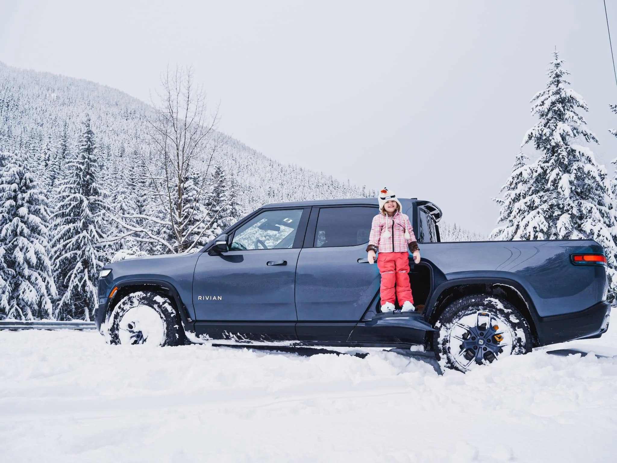 Rivian R1T R1S El CAP GRANITE Rivian Photos 265921988_10221016331664737_8098052696298577932_n