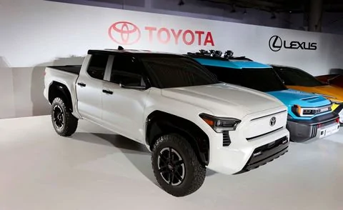 Rivian R1T R1S Electric Toyota Tacoma 1214-bev-42-1639491040.jpg?crop=1.00xw:0.918xh;0,0