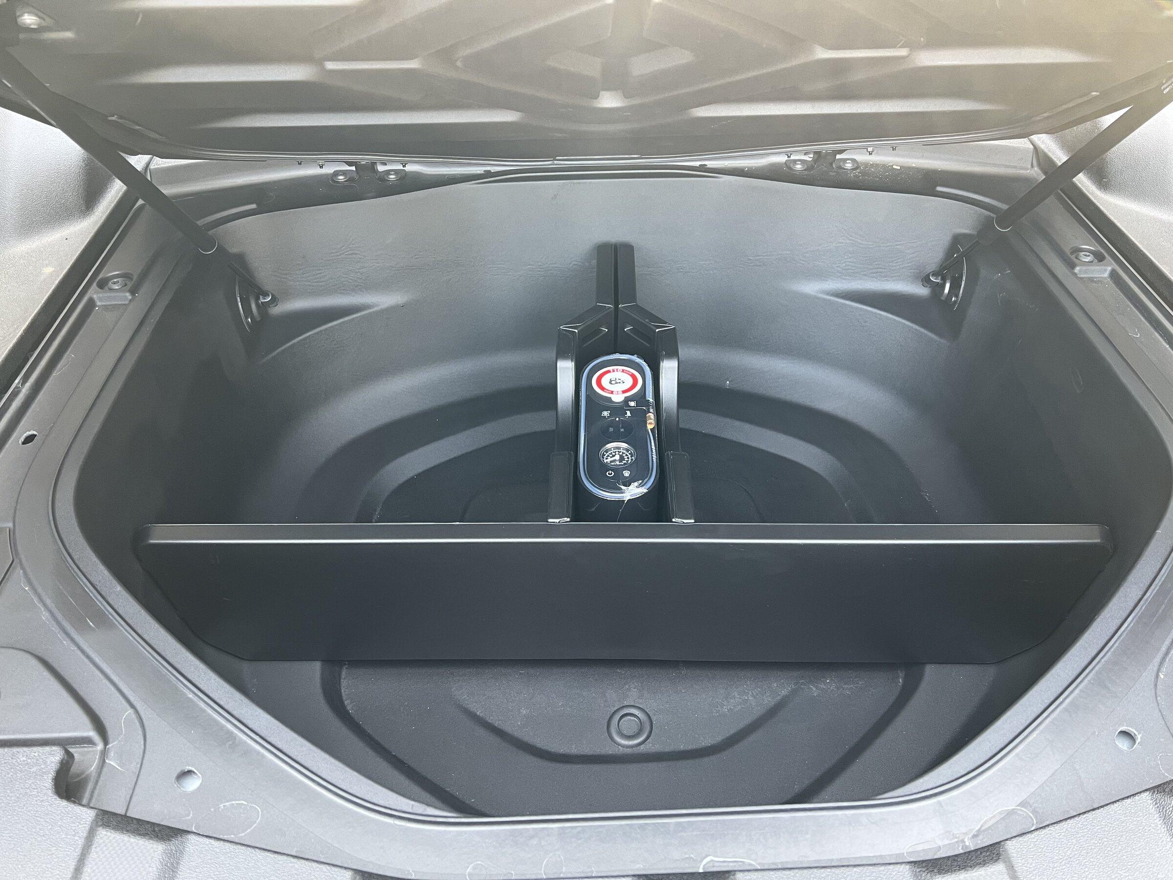 Rivian R1T R1S ? First non-Rivian employee delivery - to owner in NYC!! [Updated with Owner's Q&A, Info, Feedback] 396145DB-CF78-497C-9421-2C756D210105