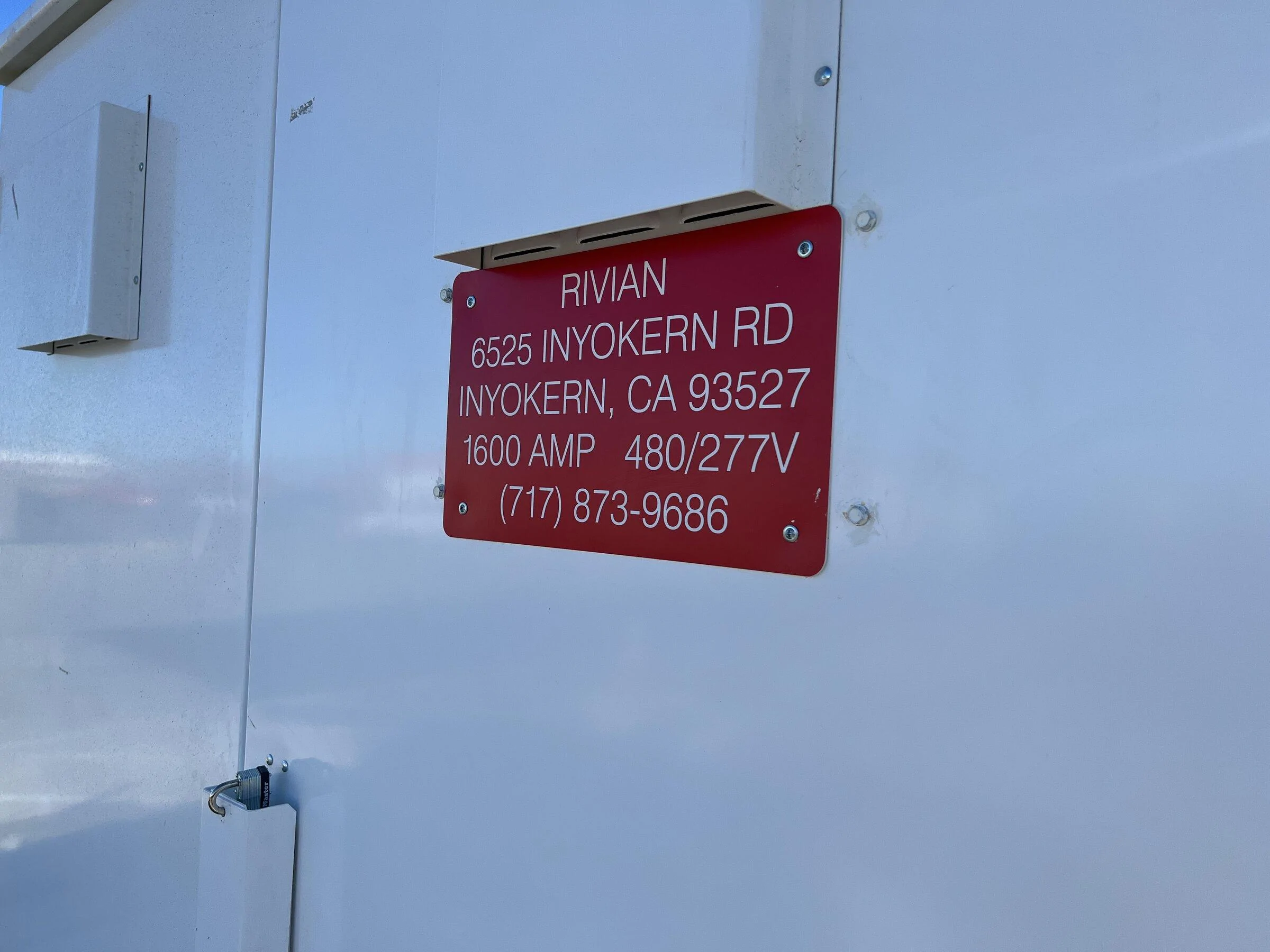 Rivian R1T R1S RAN Rivian Charging Stations Locations Map via Google Maps 7BAD7EB7-6C2B-450B-AAA4-368248C20466