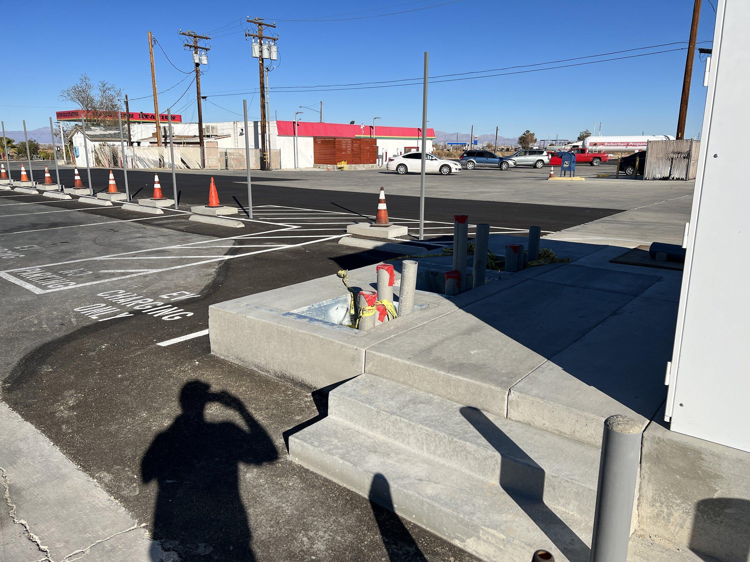 Rivian R1T R1S RAN Rivian Charging Stations Locations Map via Google Maps 79086EF2-2EEB-4F8B-BA89-F39E583D7ECF