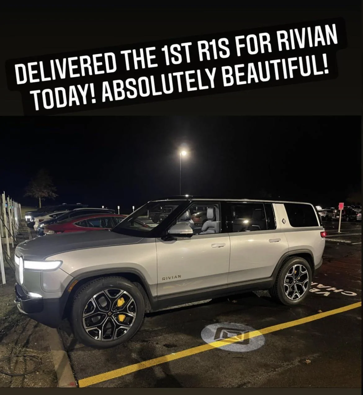 Rivian R1T R1S Possibly first R1S delivered (probably to an employee) wtq4jtqmxt581