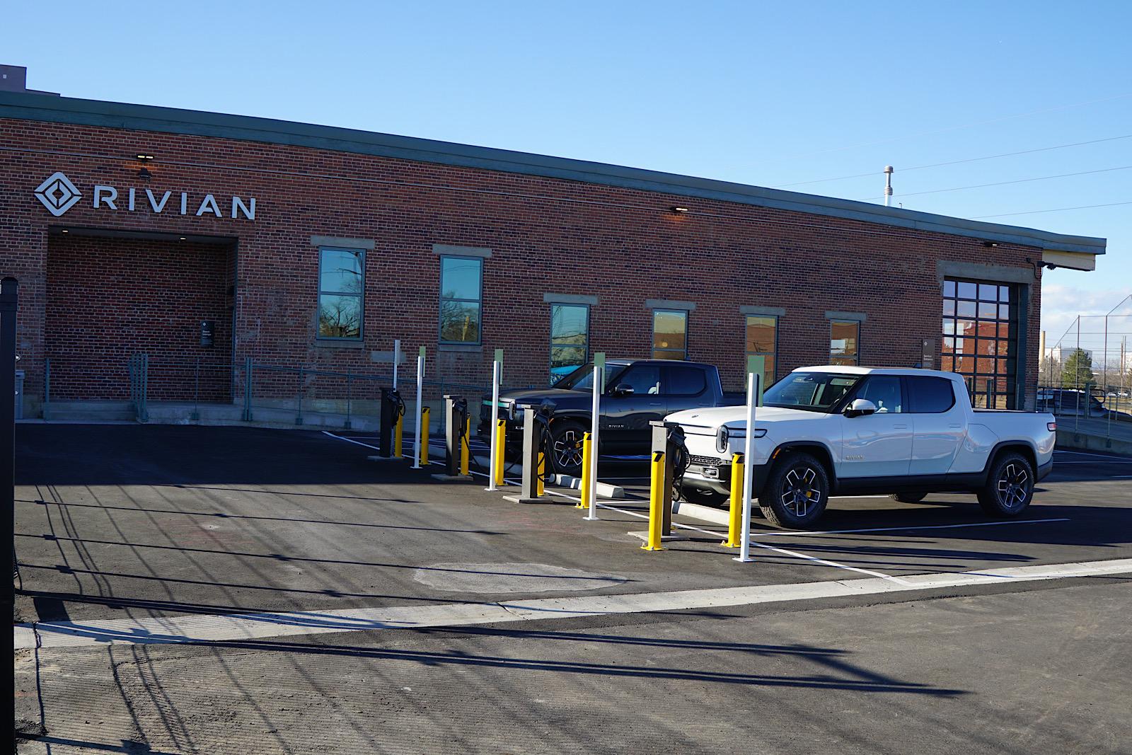 Rivian R1T R1S Colorado Checking In A2DB71CC-BBEB-4EFC-9C8B-AC59B022A3C0