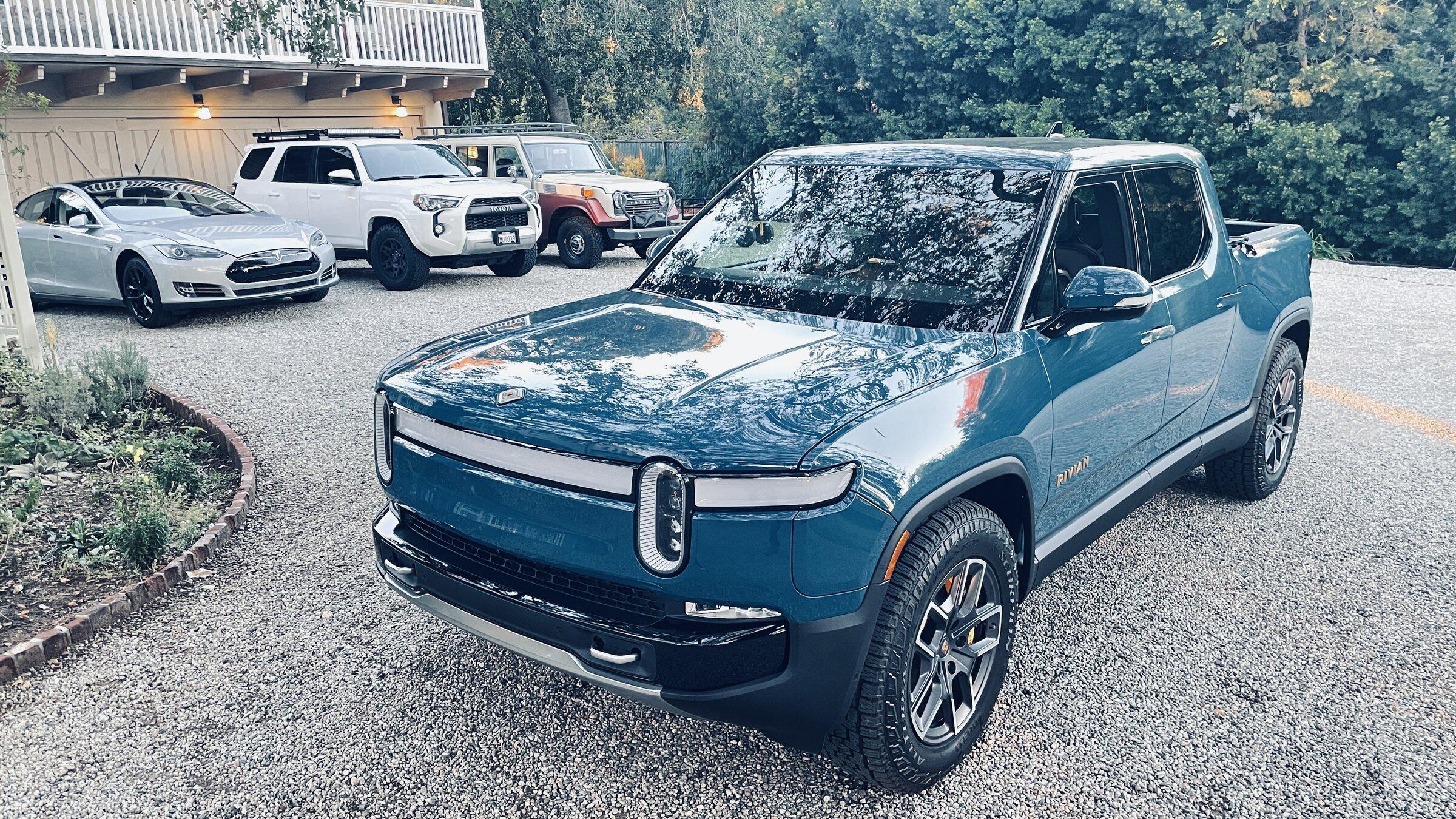 Rivian R1T R1S Agua Dulce LA First Drive Event Impressions & Reactions (w/ Videos & Photos) IMG_4859.JPG