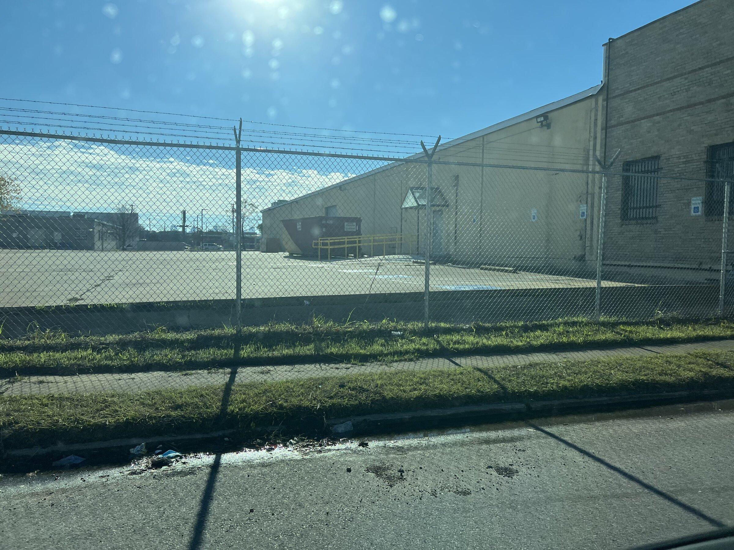 Rivian R1T R1S Rivian in Texas 71A9942E-2E9B-4B9D-A6FA-DC993DF28FD7