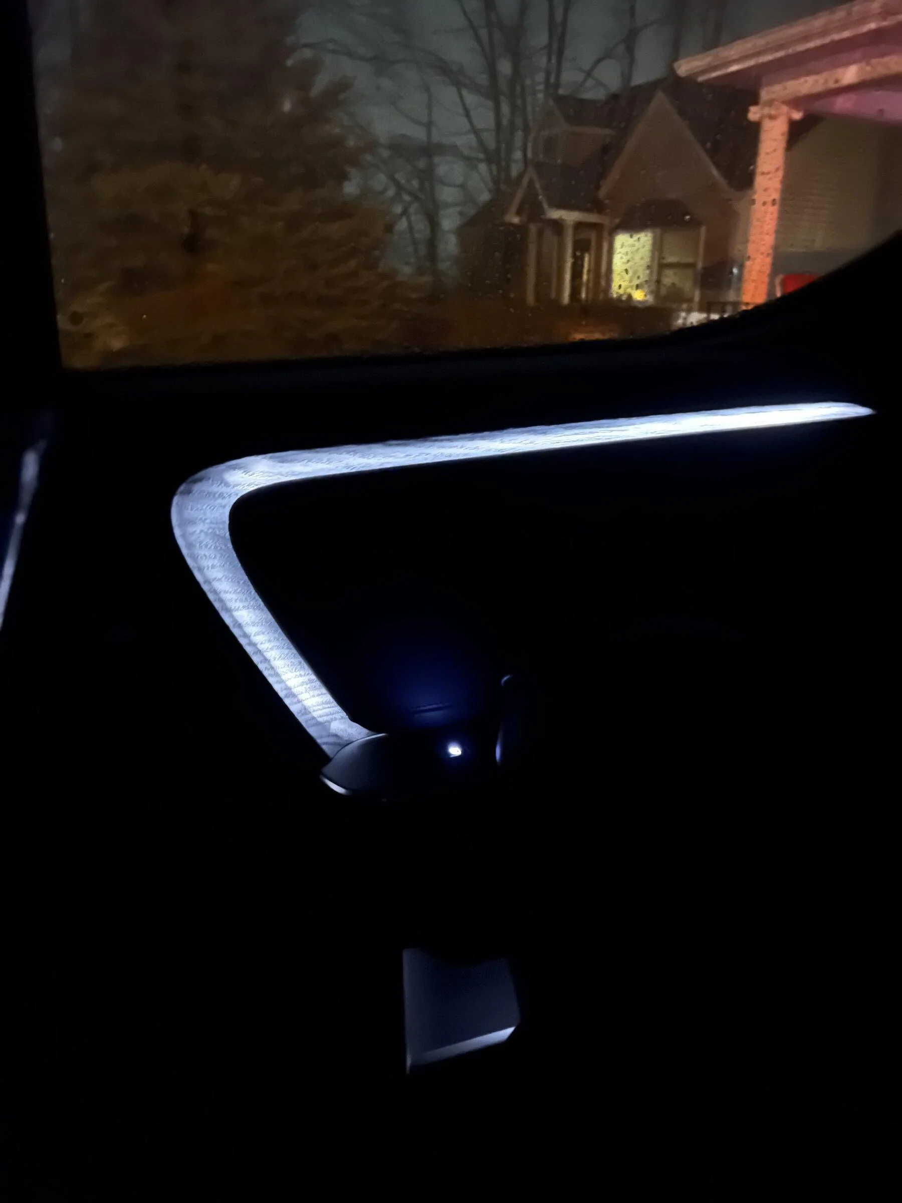 Rivian R1T R1S ? First non-Rivian employee delivery - to owner in NYC!! [Updated with Owner's Q&A, Info, Feedback] b9b62de5-6c89-4d84-8d57-069382fdf38e-jpeg