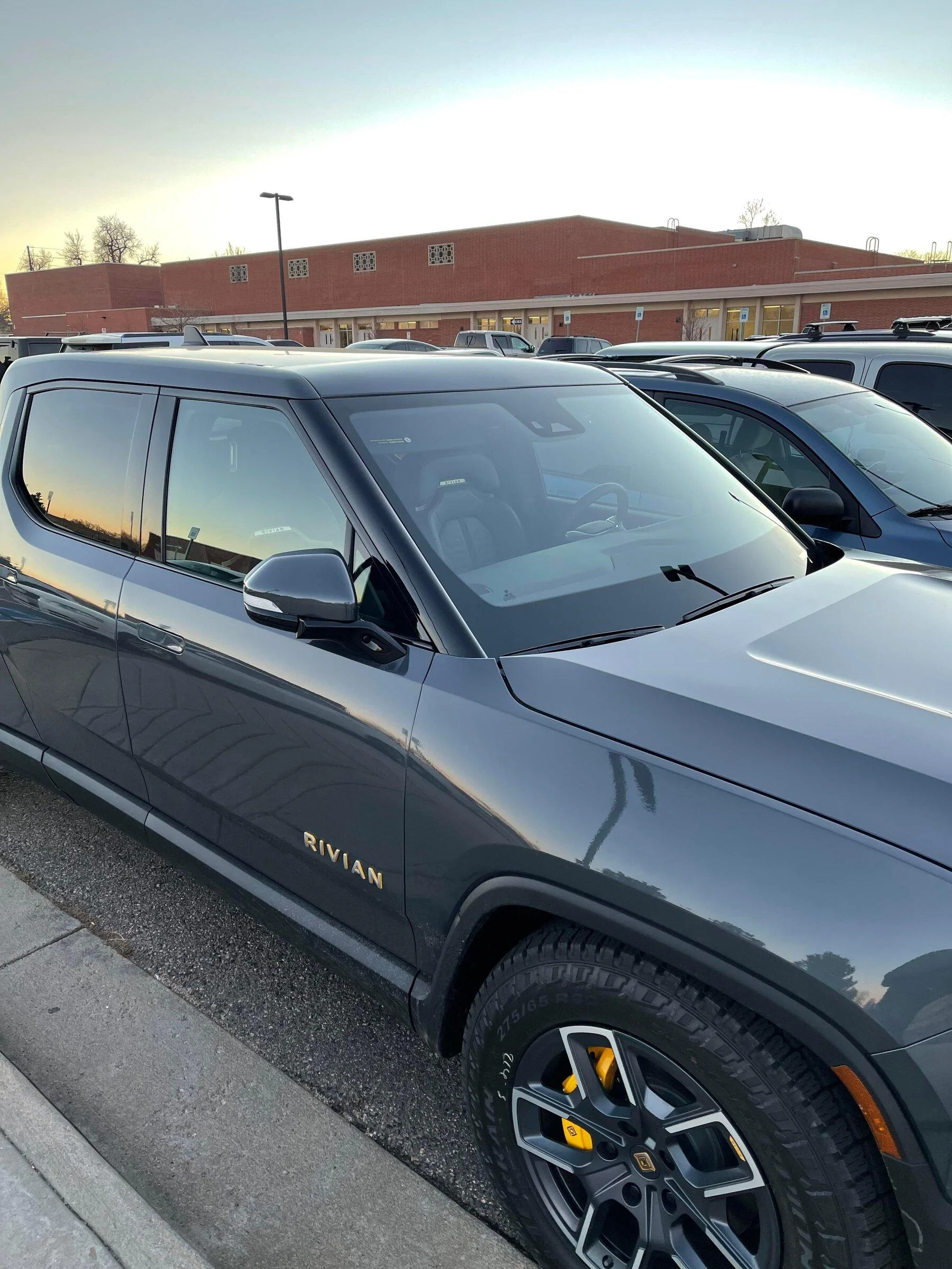Rivian R1T R1S El CAP GRANITE Rivian Photos bhbkvasaok681