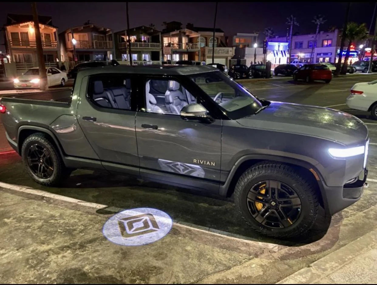 Rivian R1T R1S Real Rivian Photos & Videos 9A83315D-4D42-4D5A-A4F2-9ADD4B411718