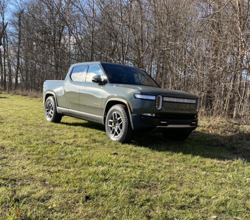 Rivian R1T R1S LAUNCH GREEN R1T Photos 0B2B264E-2269-4089-8B5A-8E9B98B6F289