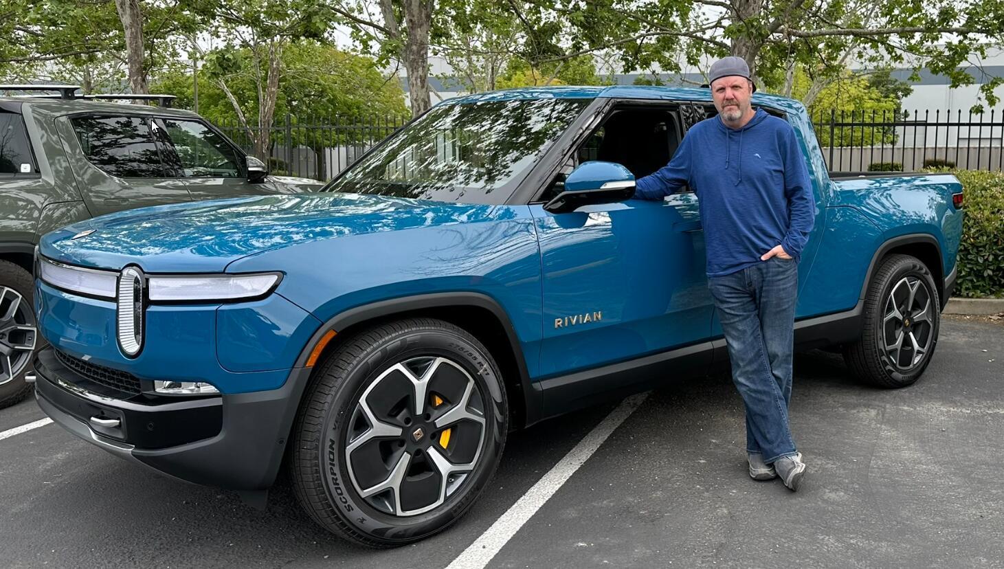 Rivian R1T R1S ?Vote for January's RWCev ROTM Winner Here! 4defcon888Submission4Keith